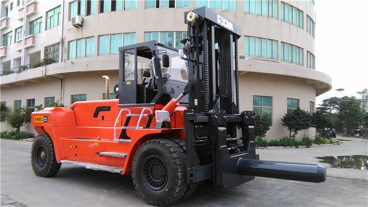 CHARIOT élévateur 30 TONNES Maroc
