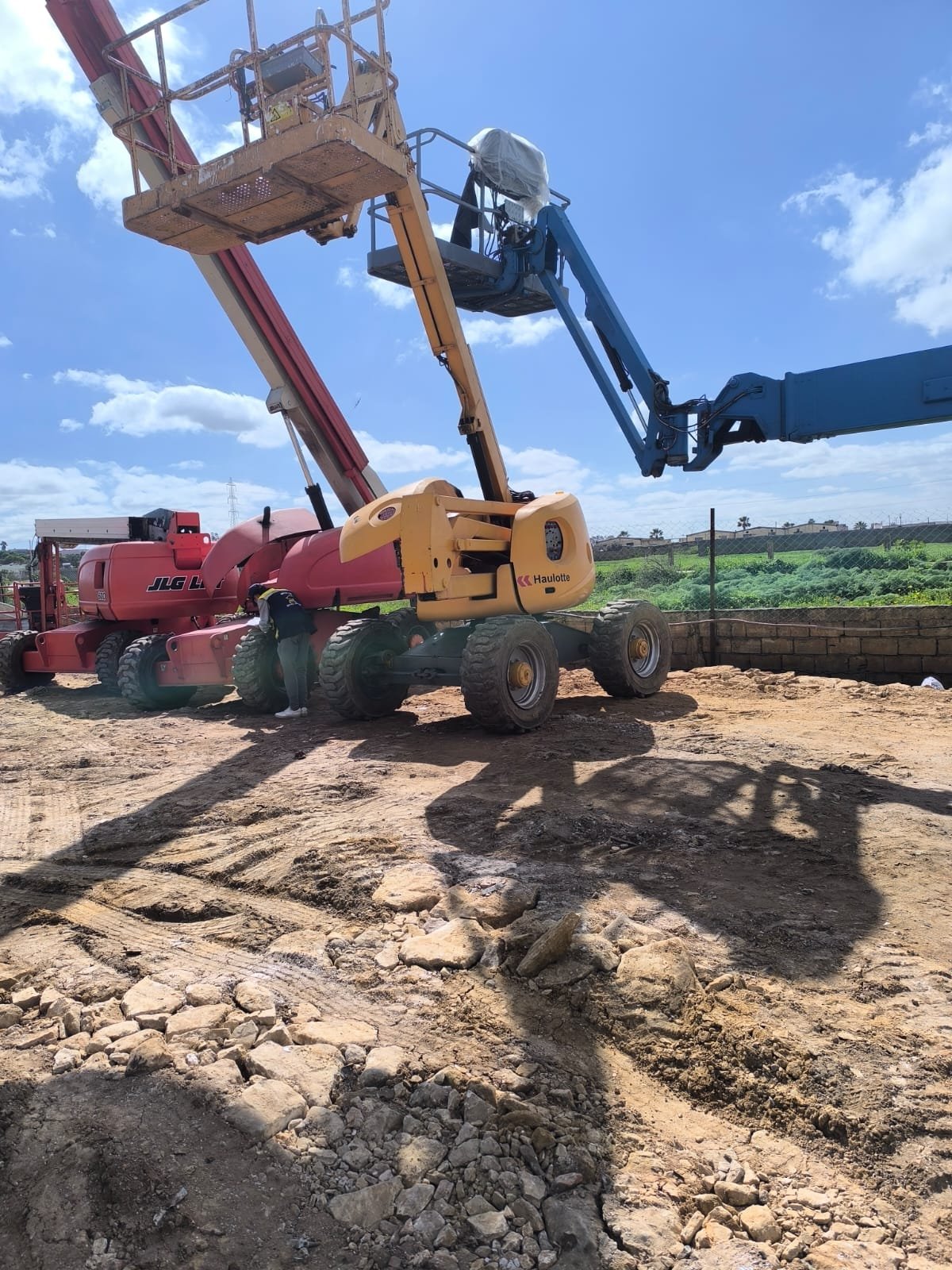 LOCATION NACELLE ARTICULÉE 26M